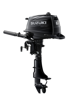 Suzuki DF6A 6 PS Außenbordmotor mit Pinne, Diagonalansicht, schwarz