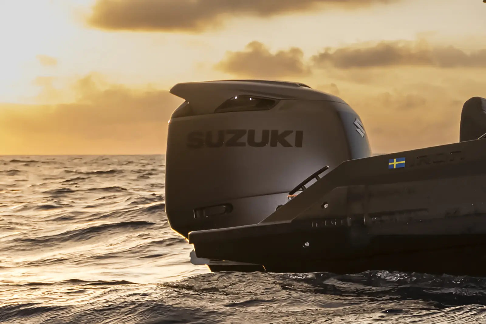 Suzuki DF250AUN Actionbild 1